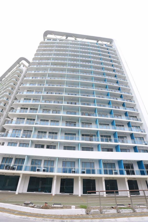 Maui Condotel Azure Residence Manila Exteriér fotografie